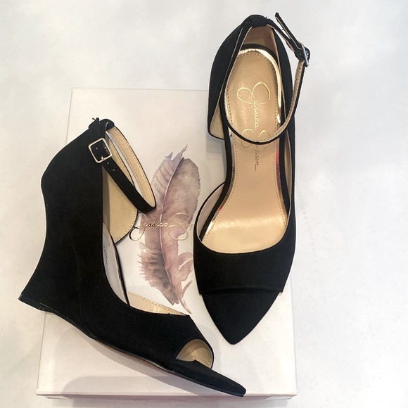 Jessica Simpson Shoes - 🐰 Jessica Simpson • “Winchell” Wedge Heels **NEW IN BOX**